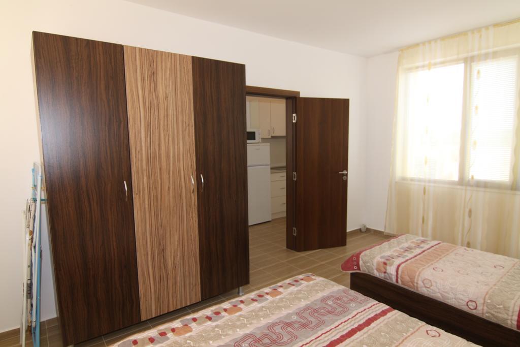 Apartments In Lotos Complex Kranevo Room photo