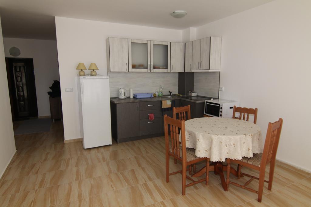 Apartments In Lotos Complex Kranevo Room photo